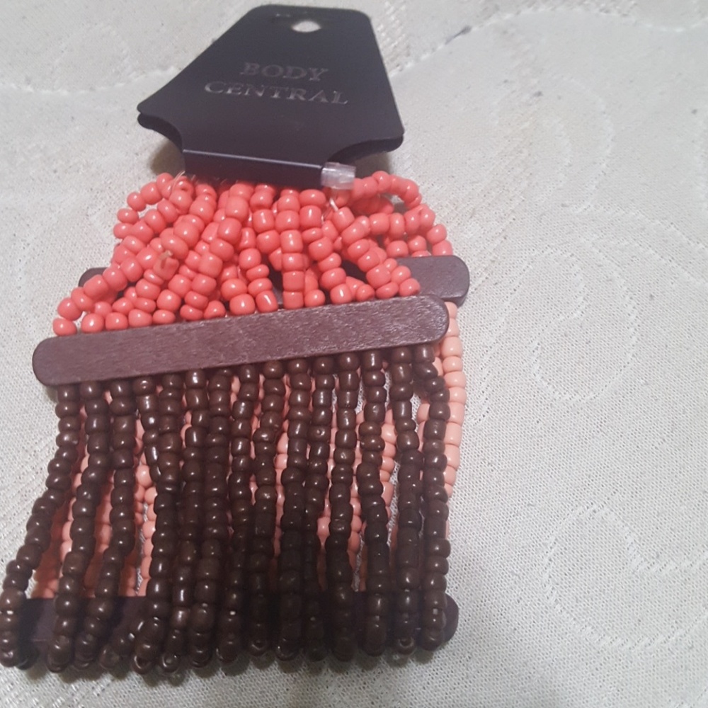 Multicolored beaded bracelet